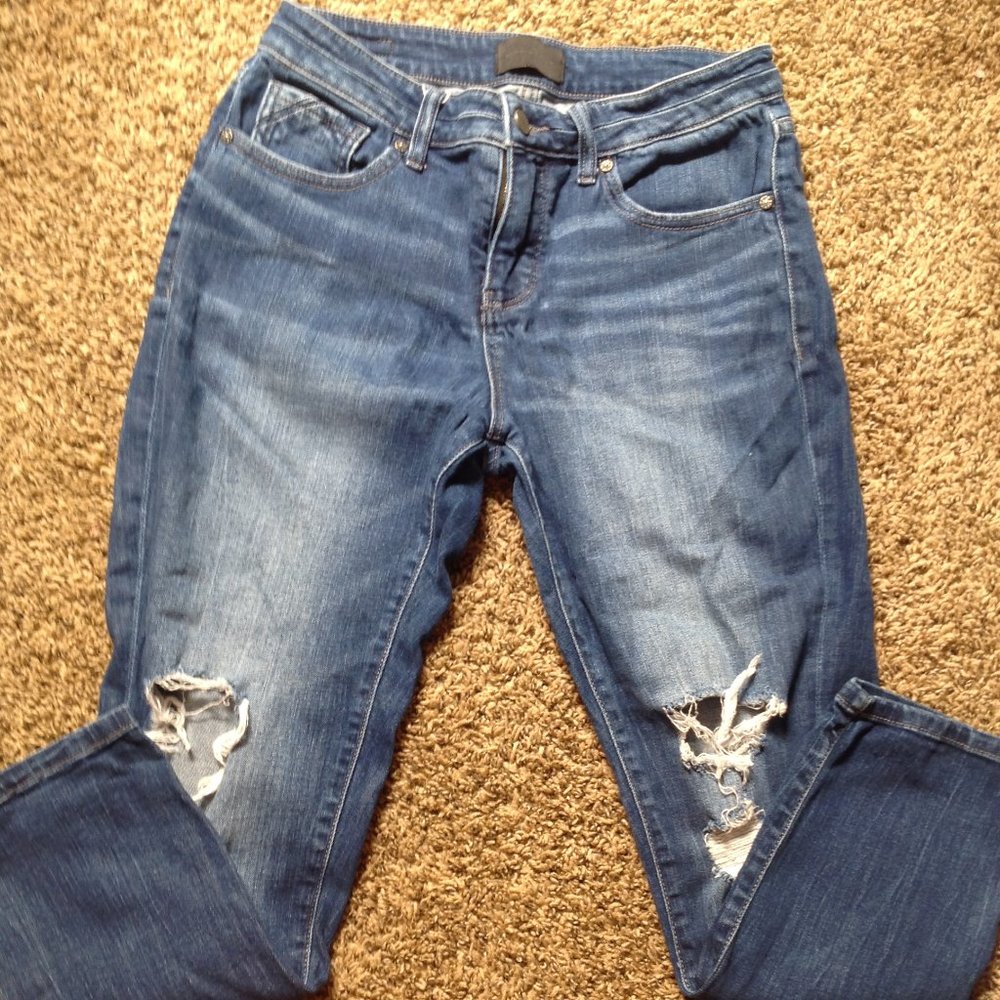 Buckle Jeans